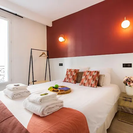 Appartamento Cosy - Tour Eiffel Champs De Mars Parigi